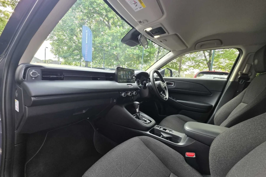Vehicle Image - 1