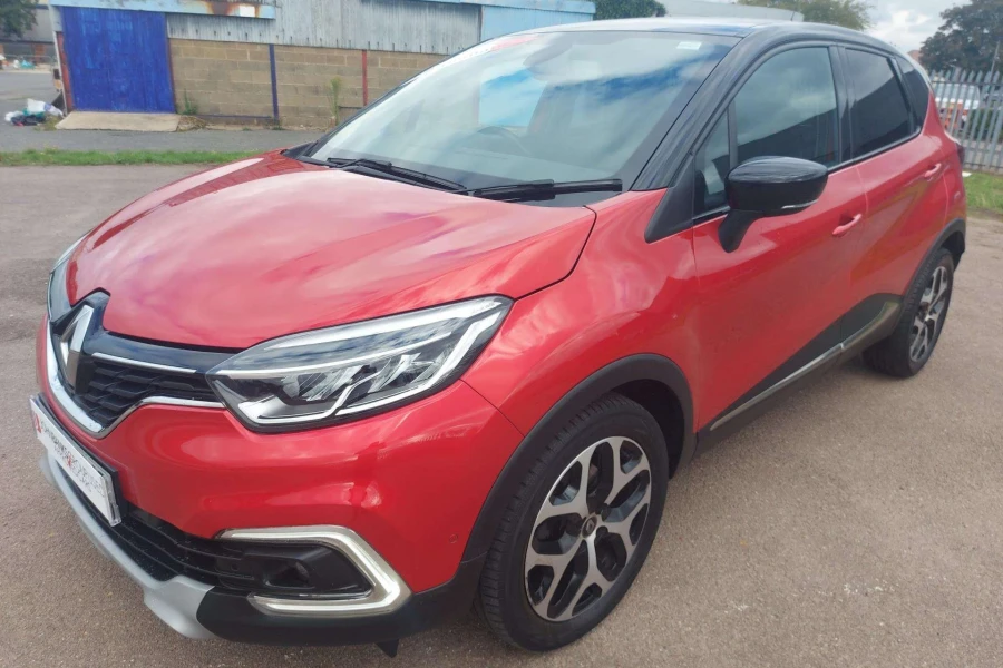 Vehicle Image - 2