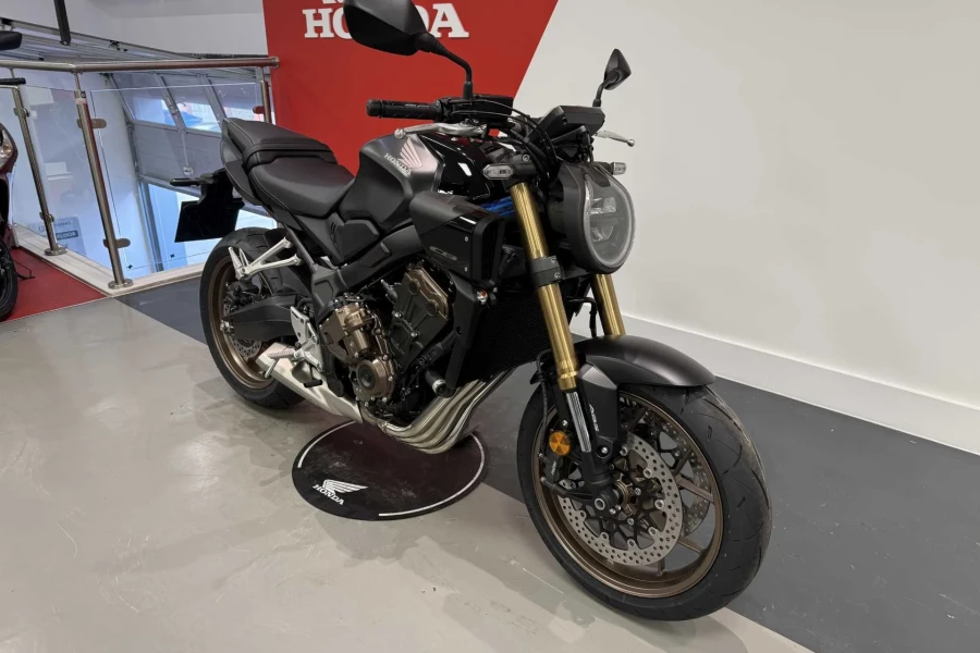 Vehicle Image - 1