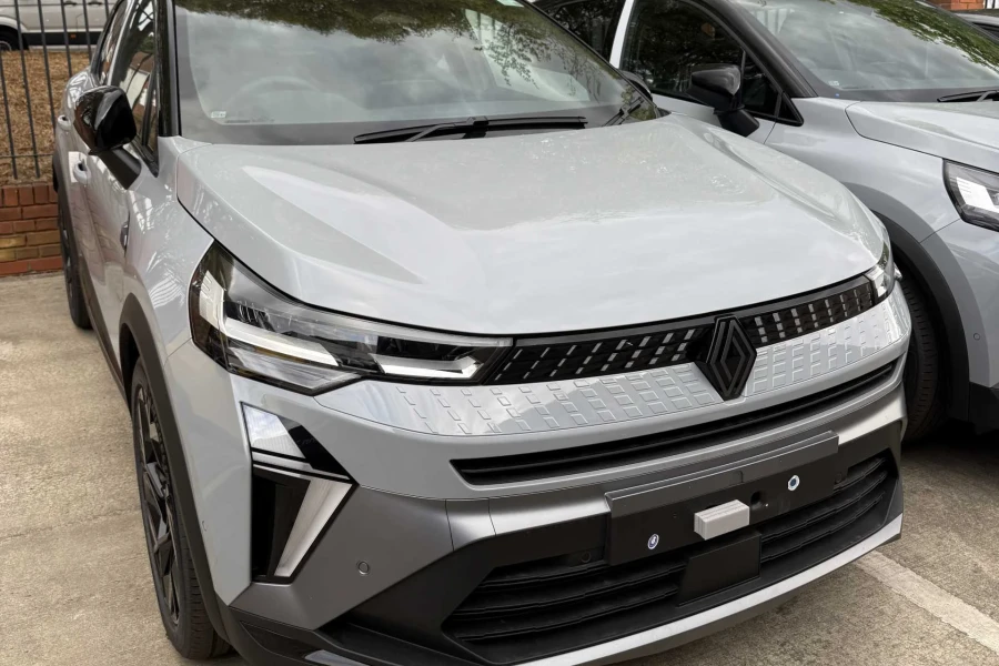 Vehicle Image - 1