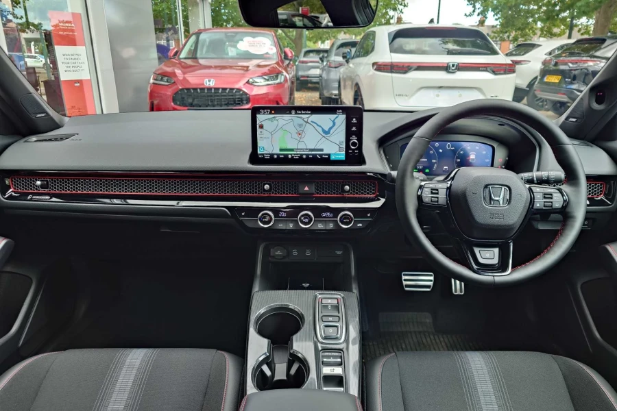 Vehicle Image - 3