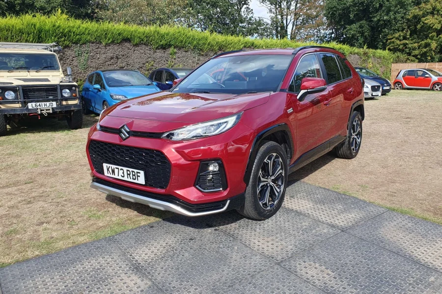 Vehicle Image - 2
