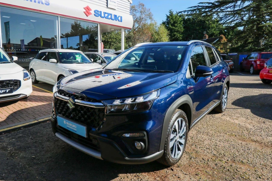 Vehicle Image - 2