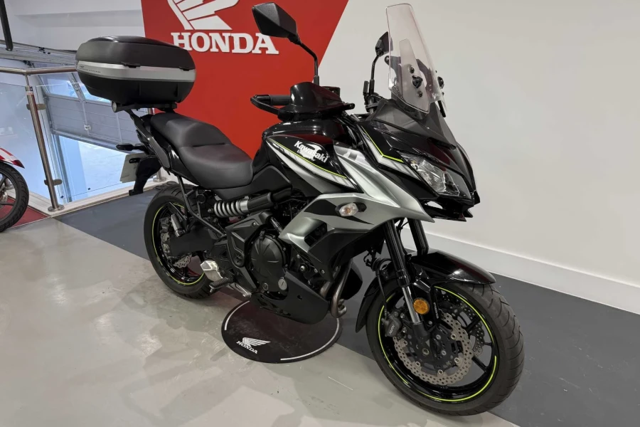Vehicle Image - 1