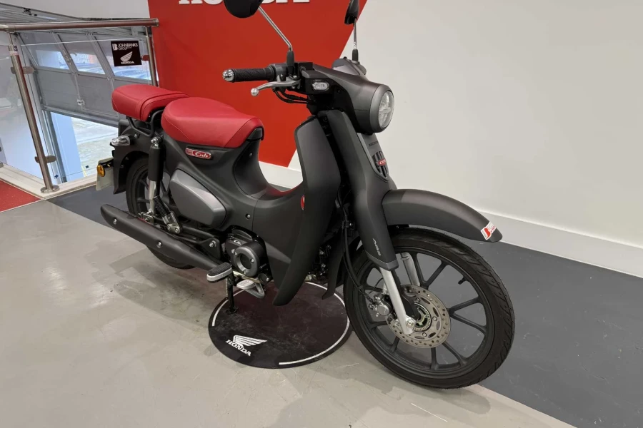 Vehicle Image - 1