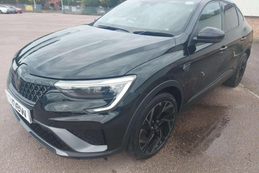 Vehicle Image - 2