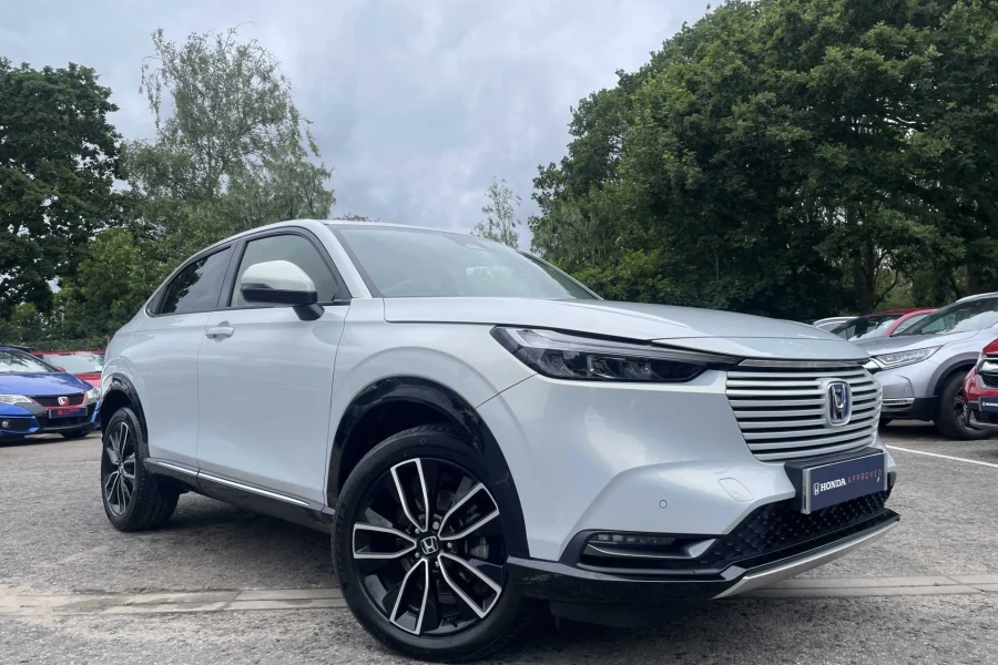 Vehicle Image - 0