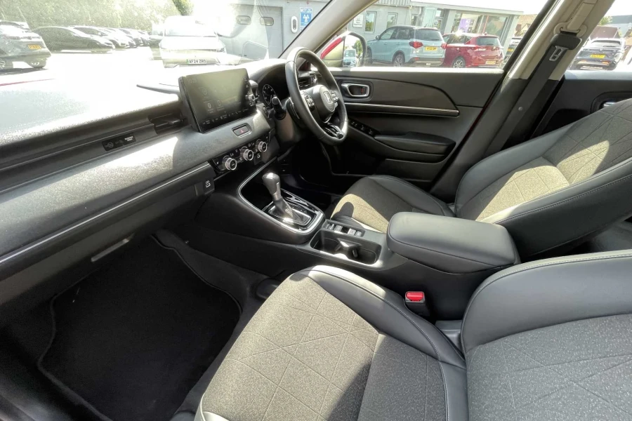 Vehicle Image - 1