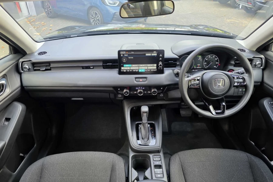 Vehicle Image - 3