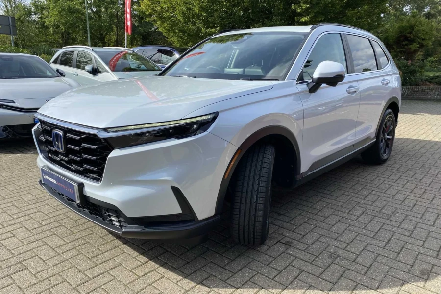 Vehicle Image - 2