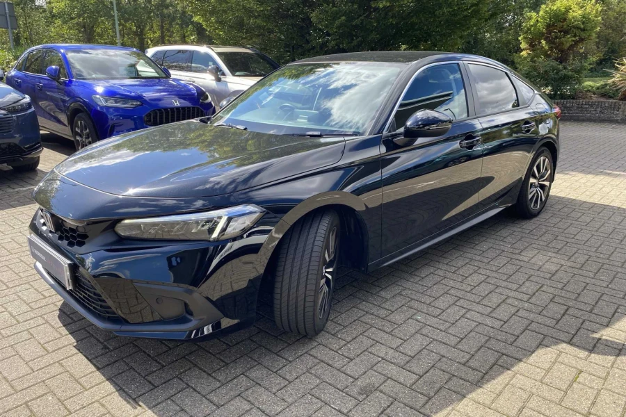 Vehicle Image - 2