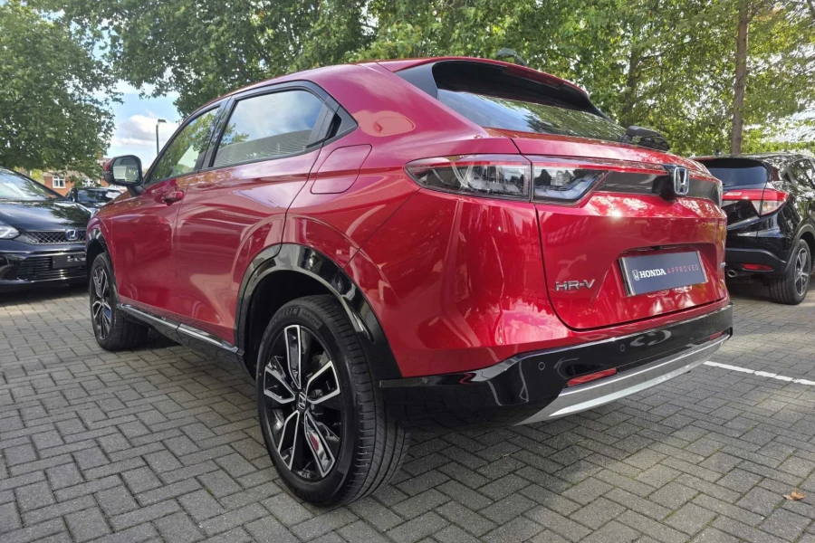 Vehicle Image - 2