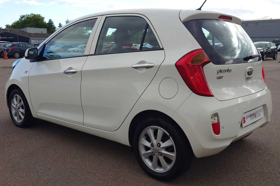 Vehicle Image - 1
