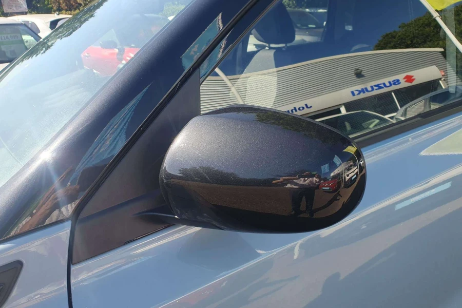 Vehicle Image - 3