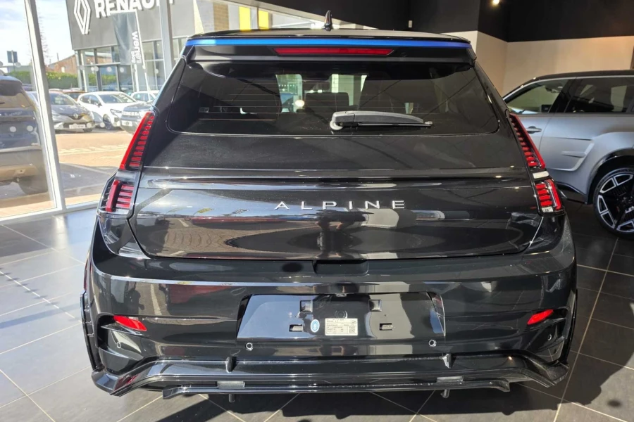 Vehicle Image - 2