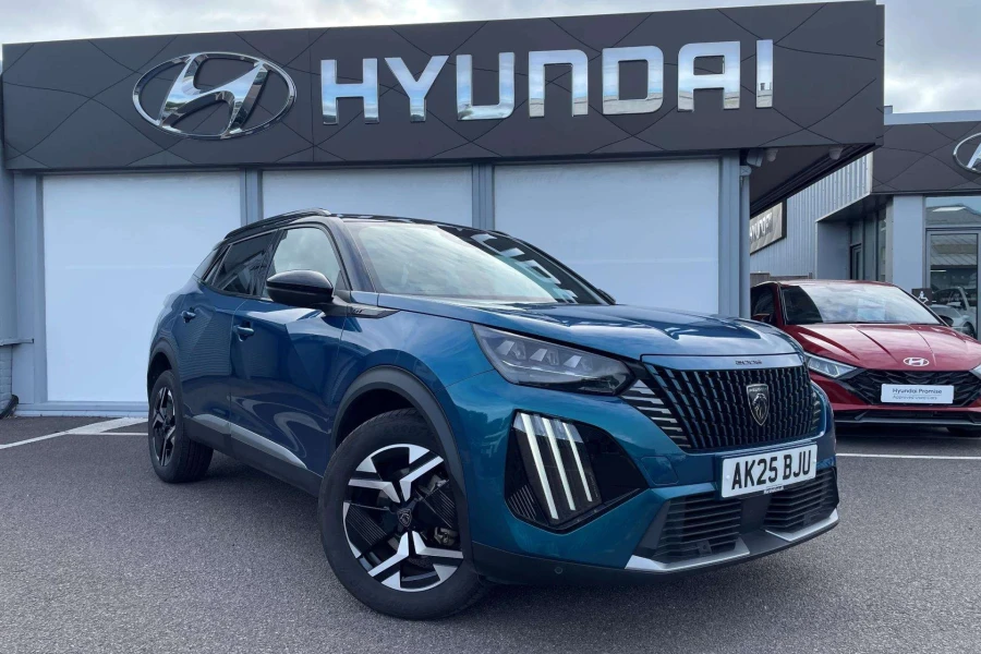 Vehicle Image - 0