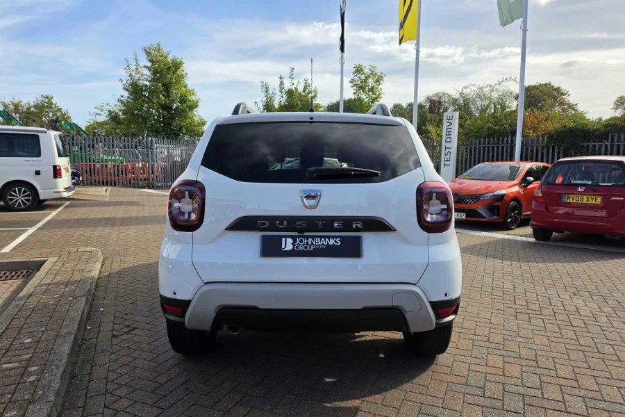 Vehicle Image - 2