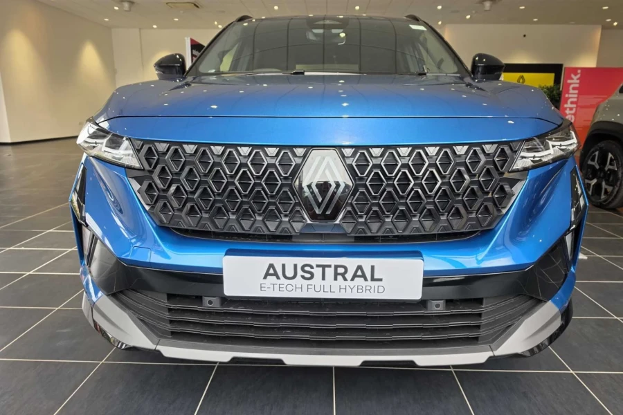 Vehicle Image - 1