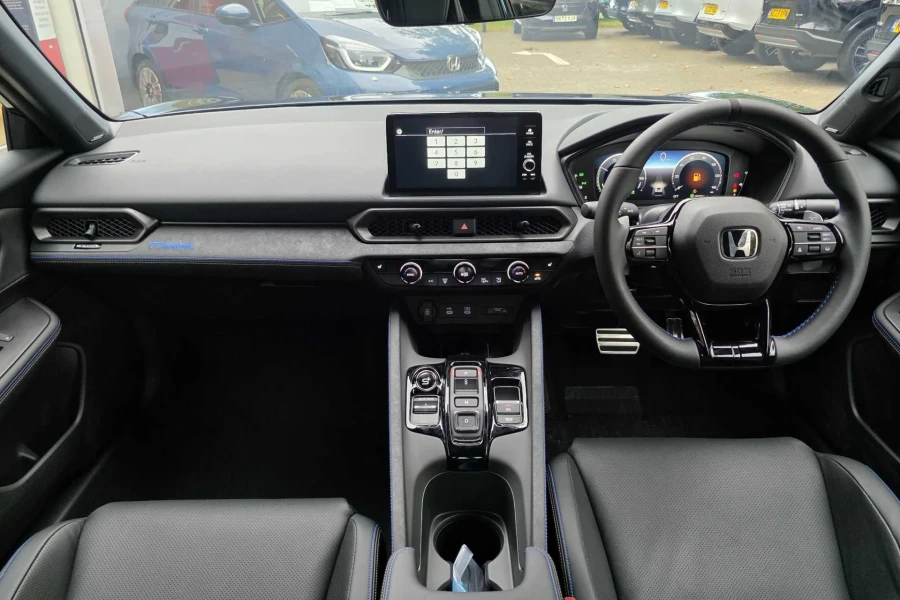 Vehicle Image - 3
