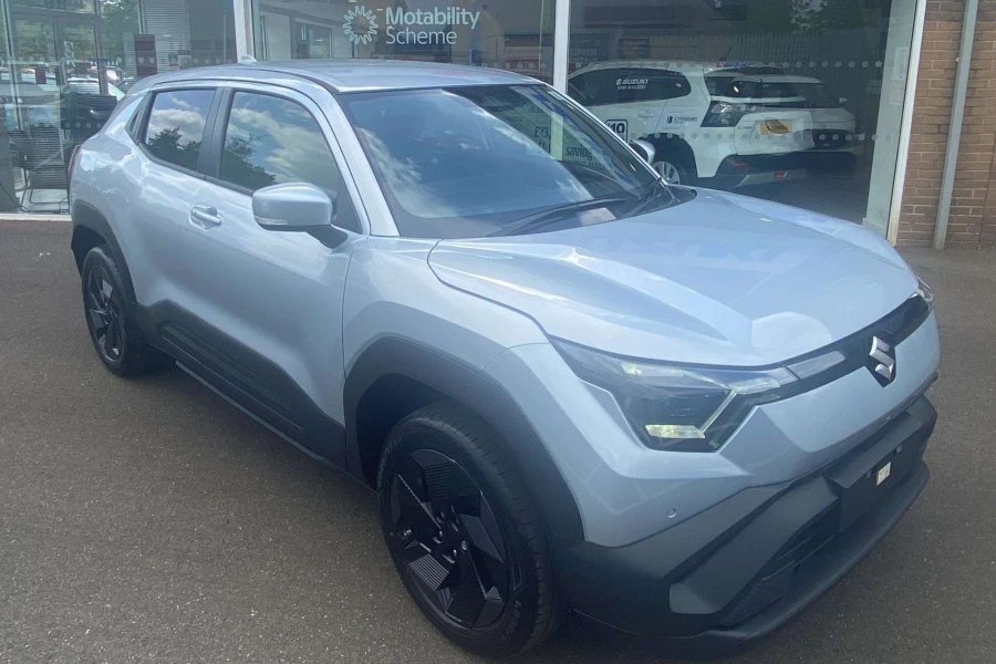 Vehicle Image - 0