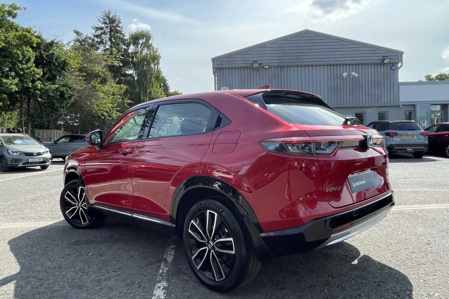 Vehicle Image - 2