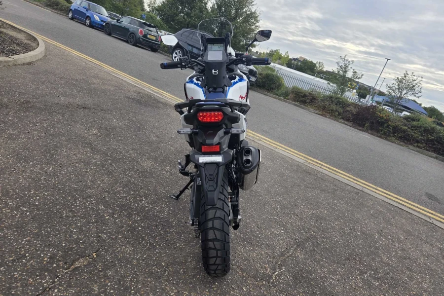 Vehicle Image - 3