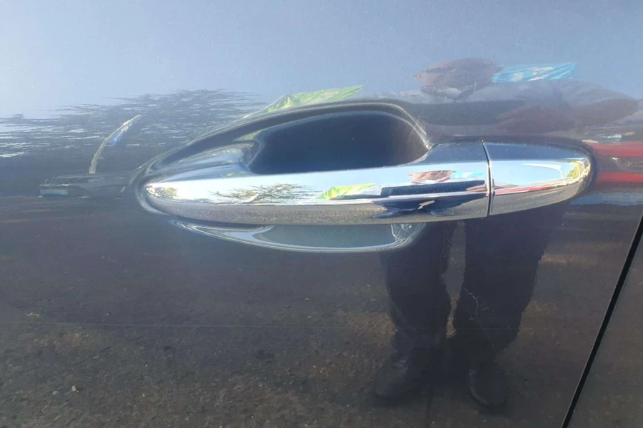 Vehicle Image - 3