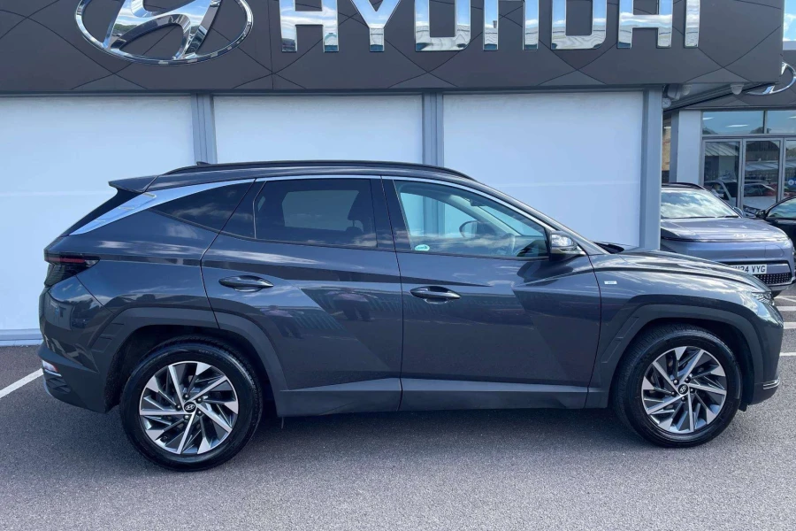 Vehicle Image - 1