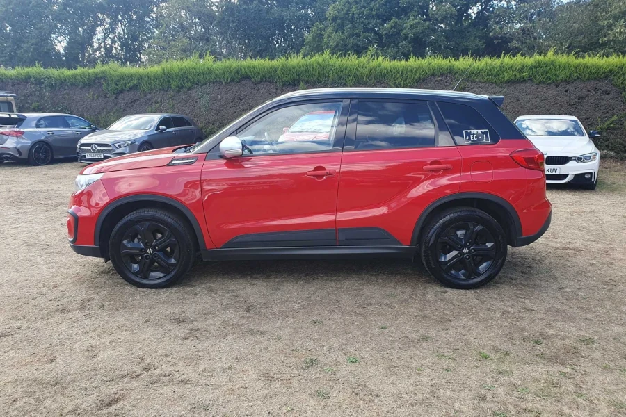 Vehicle Image - 3