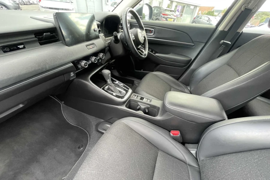 Vehicle Image - 1