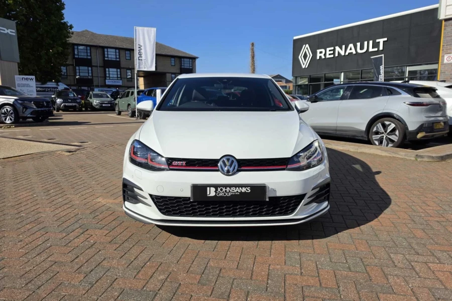 Vehicle Image - 1