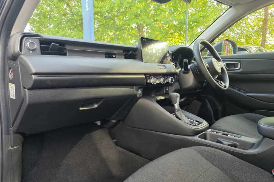Vehicle Image - 1