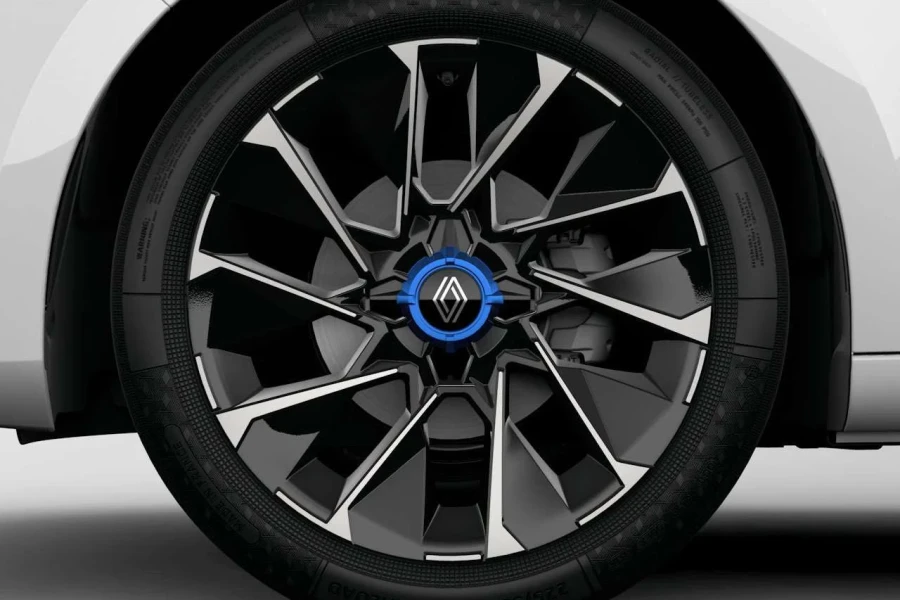 Vehicle Image - 3