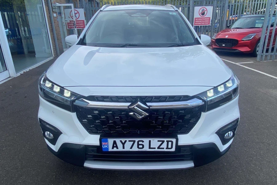 Vehicle Image - 3