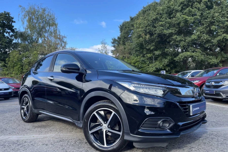 Vehicle Image - 0