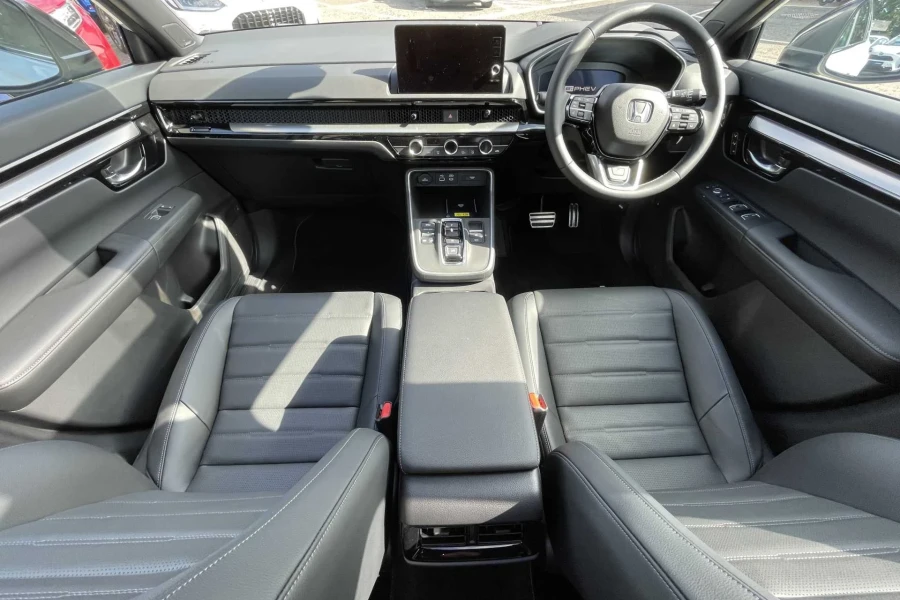 Vehicle Image - 3