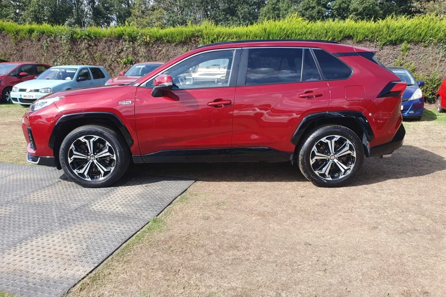 Vehicle Image - 3