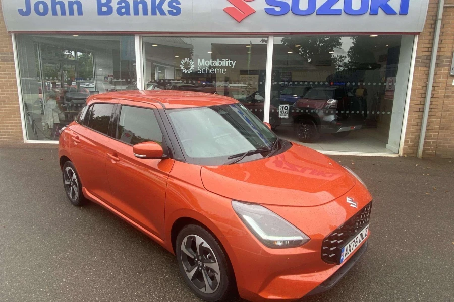 Vehicle Image - 2