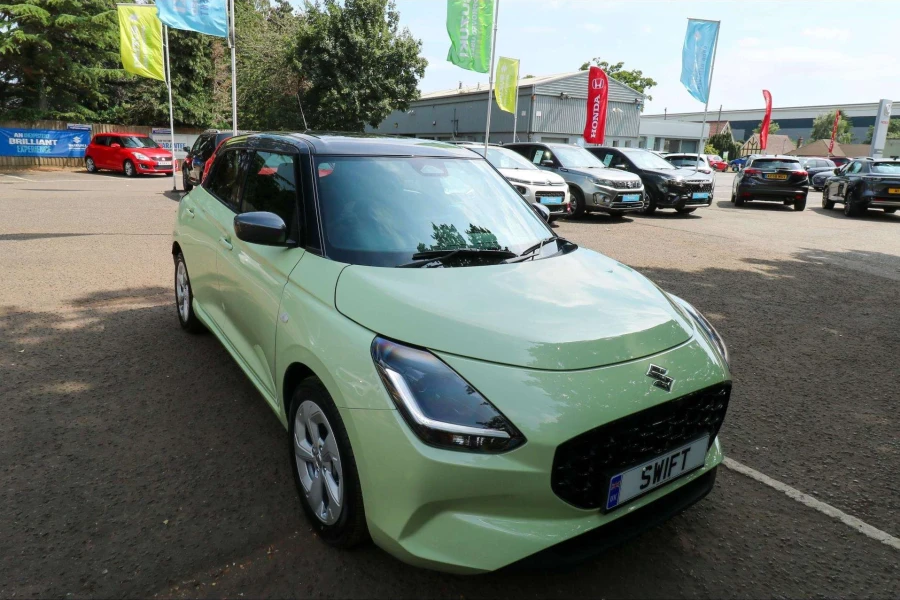 Vehicle Image - 0