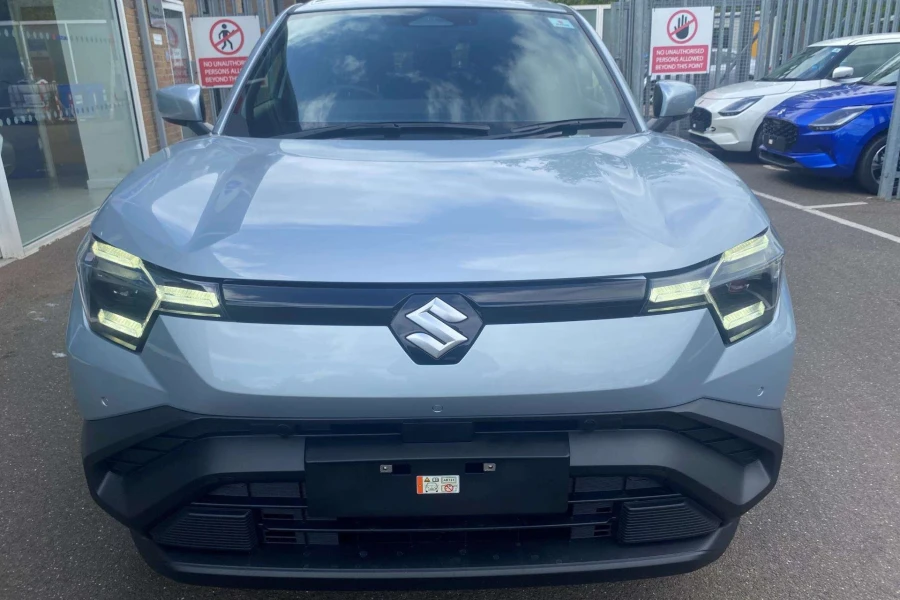 Vehicle Image - 3