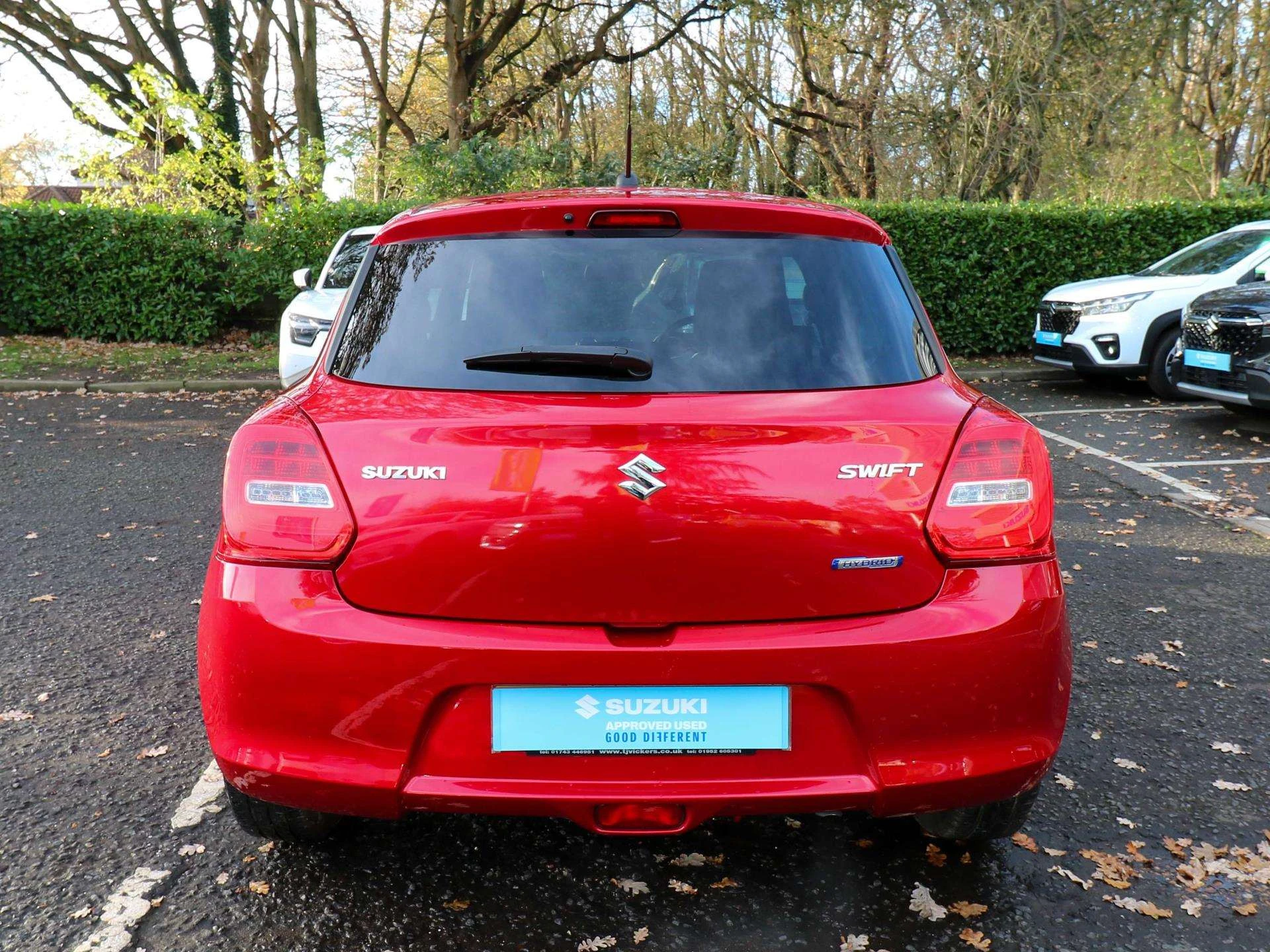 Vehicle image 5