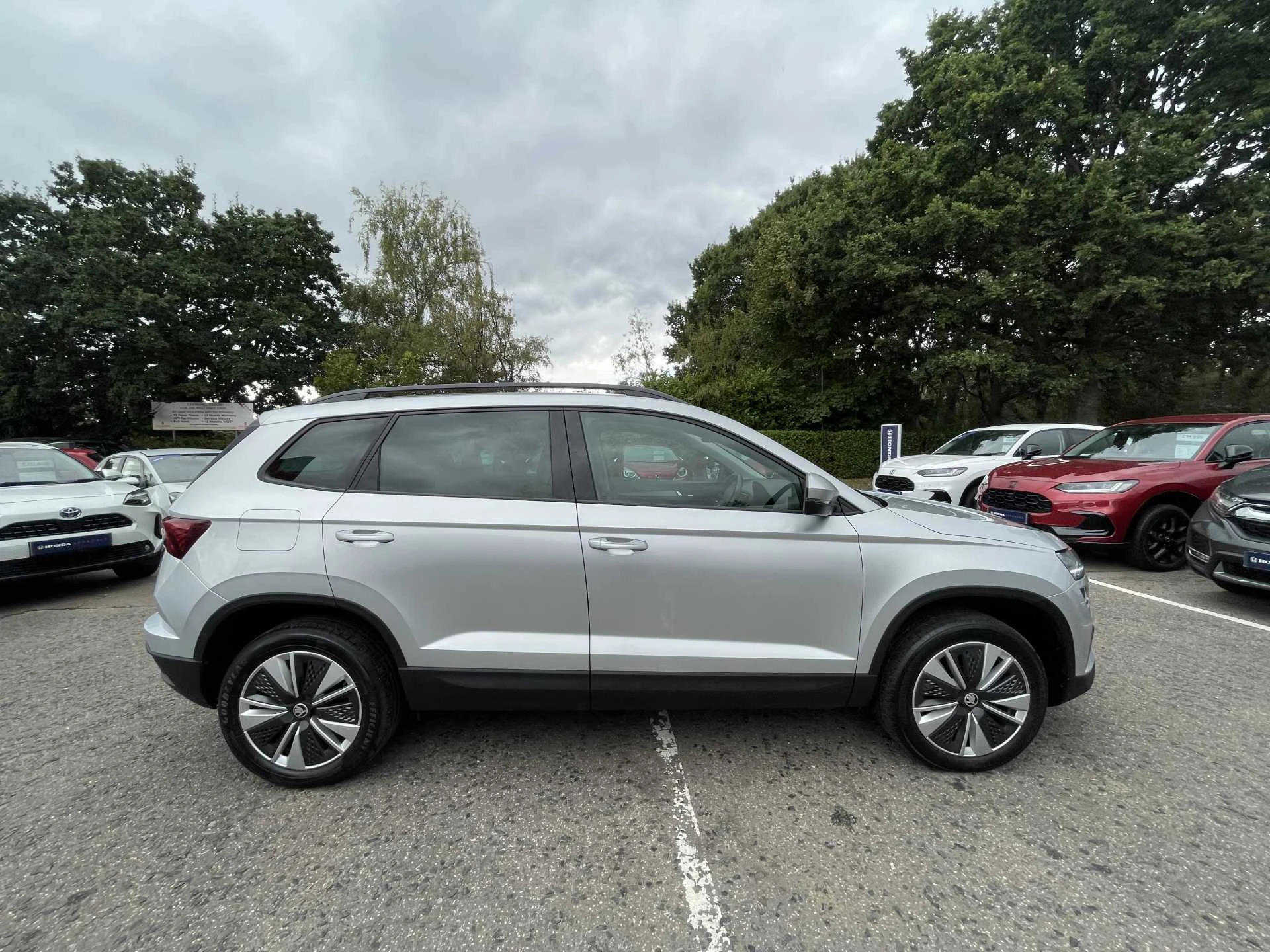 Vehicle image 5