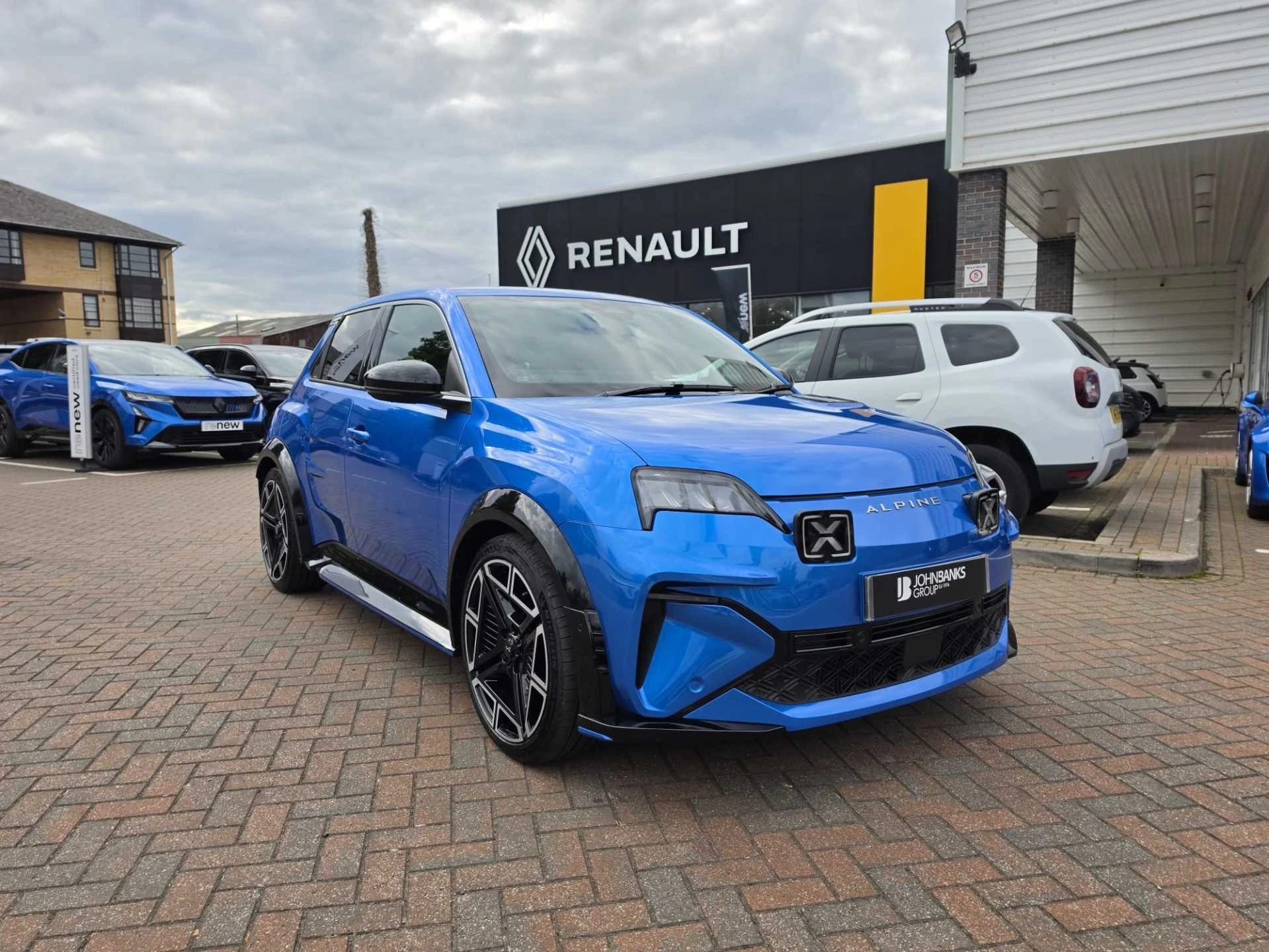 Vehicle image 1