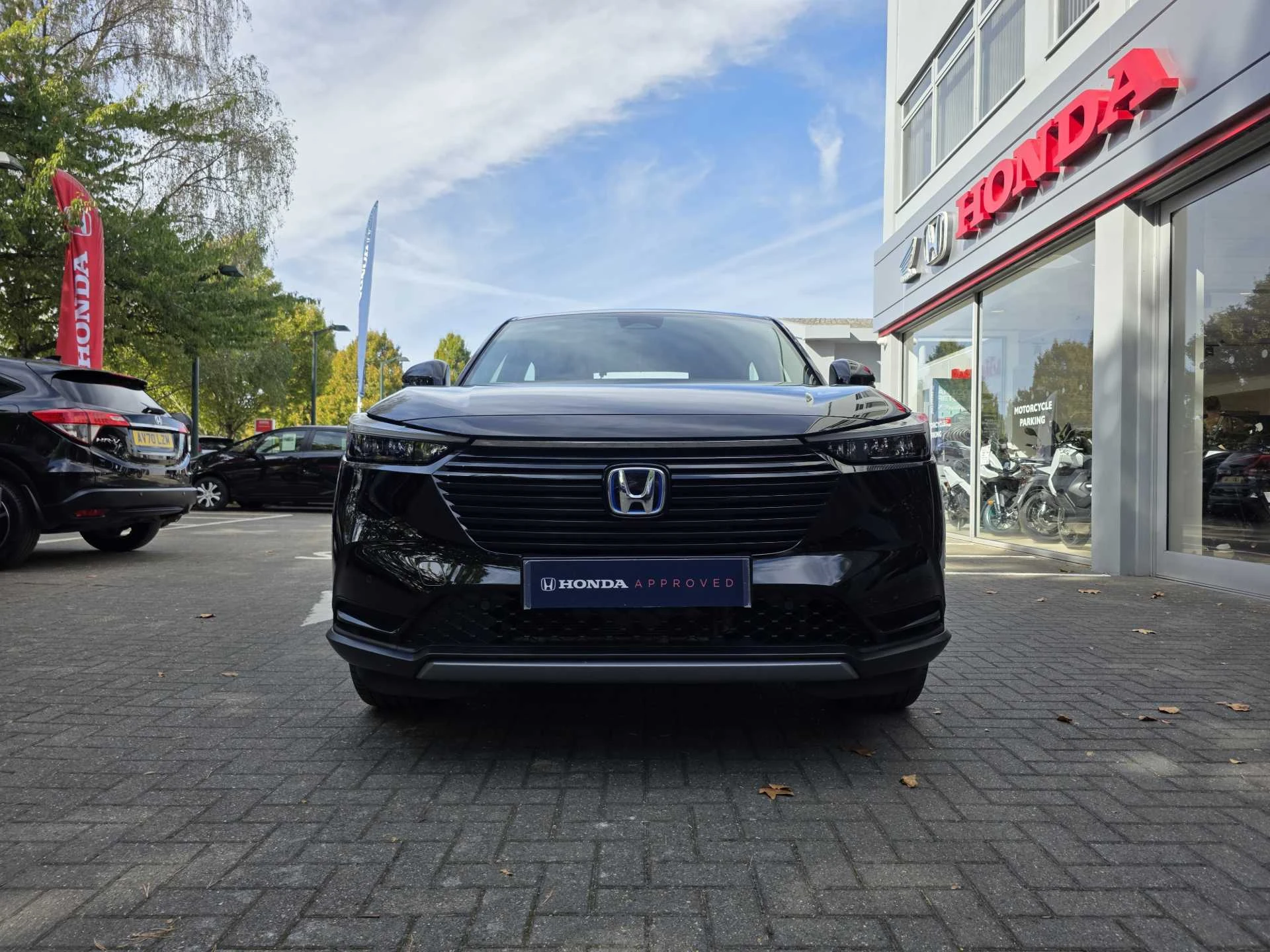Vehicle image 6