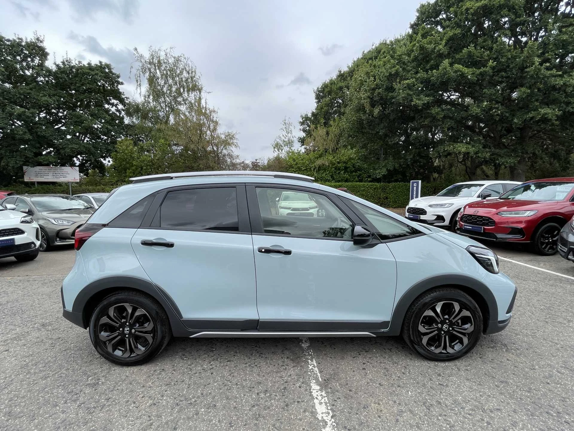 Vehicle image 5