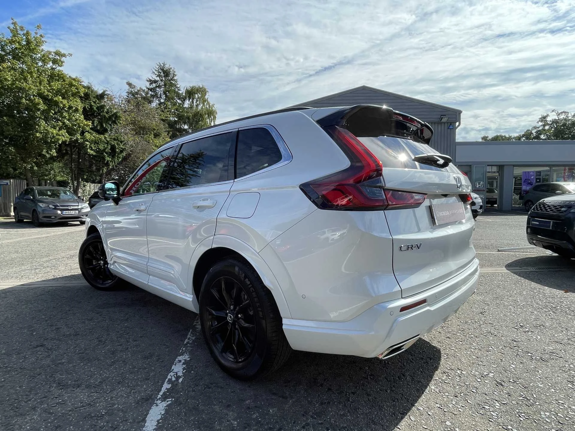 Vehicle image 3