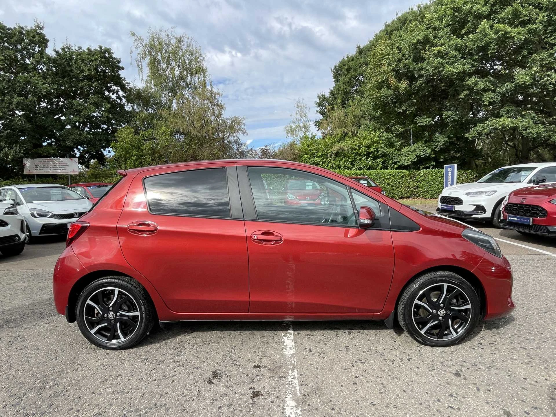 Vehicle image 5