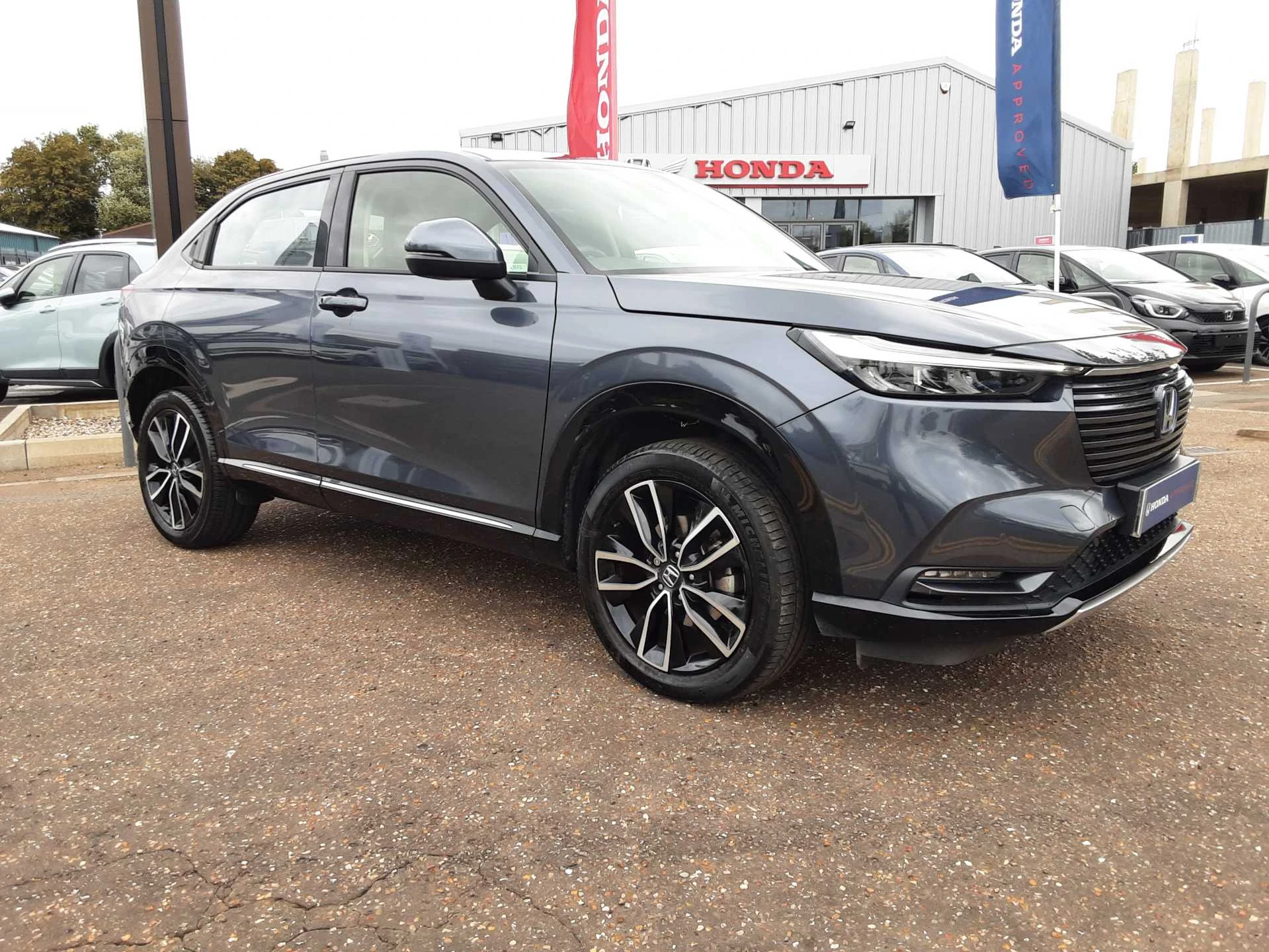 Vehicle image 2