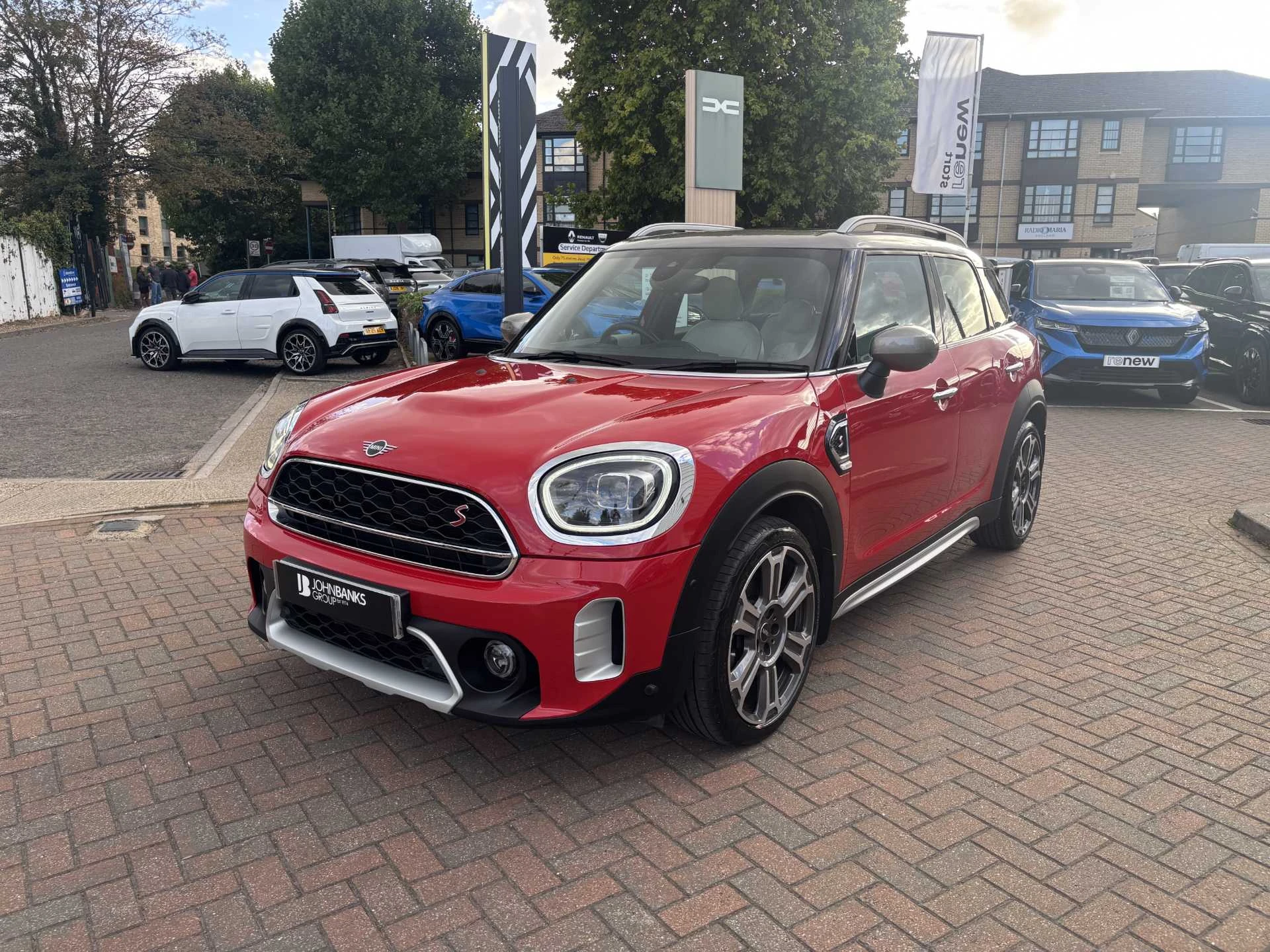 Vehicle image 7