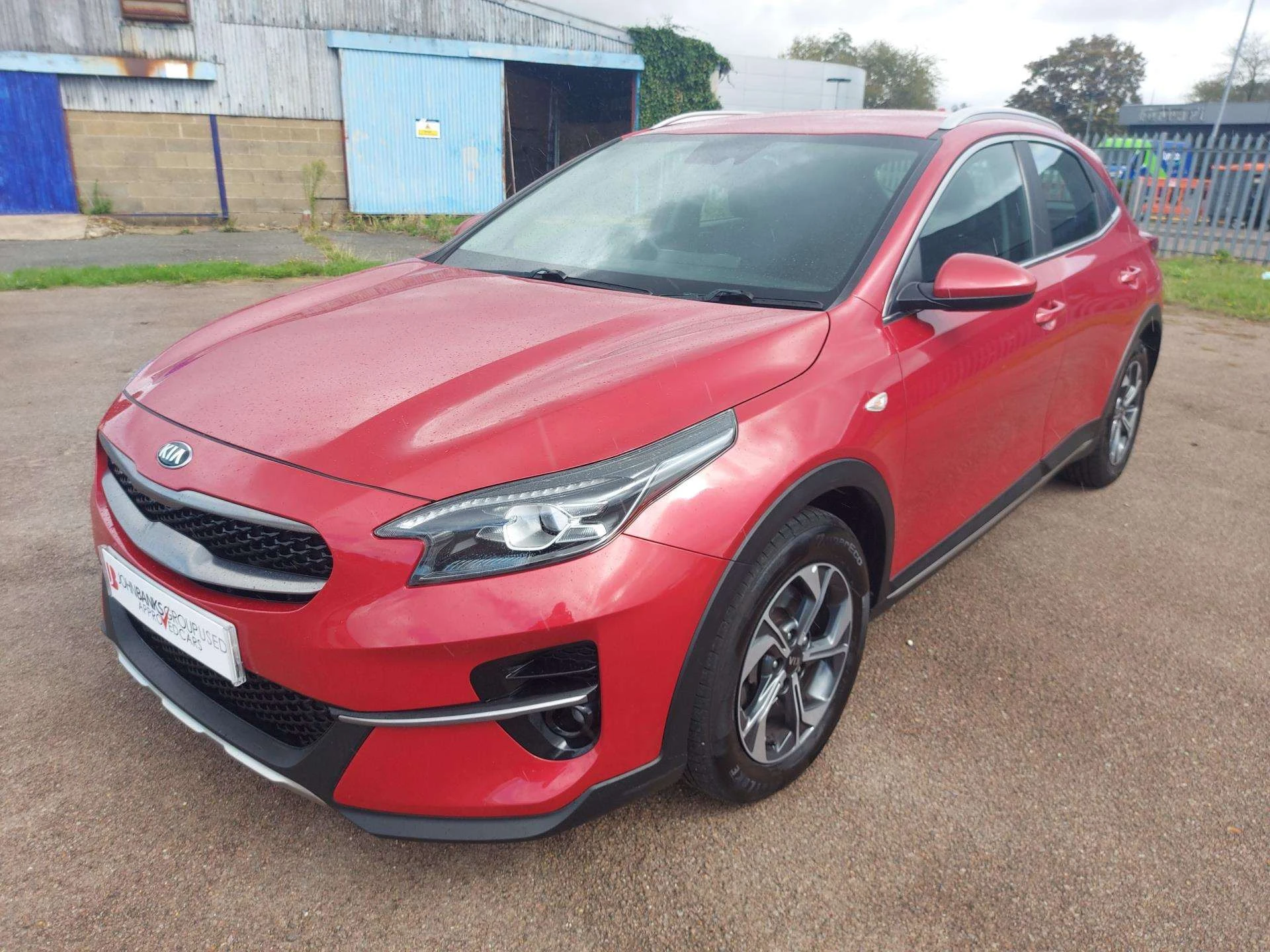 Vehicle image 3